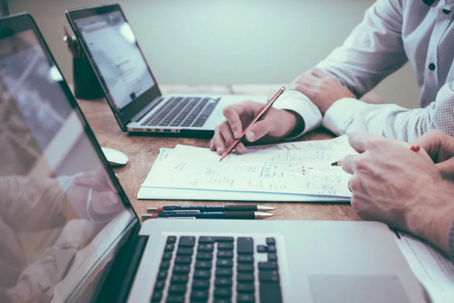 Business planning documents and fountain pen